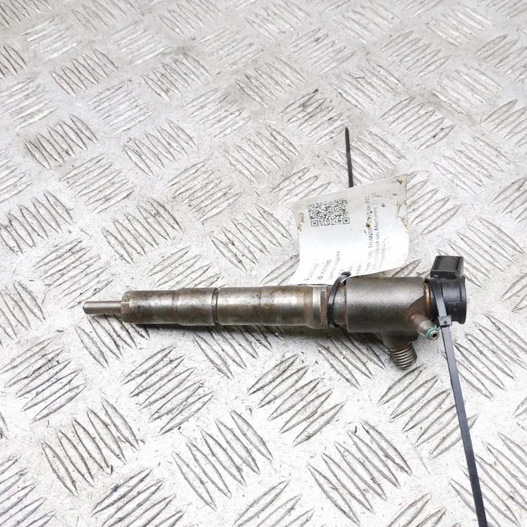 Fuel injector JB3Q9K546AA