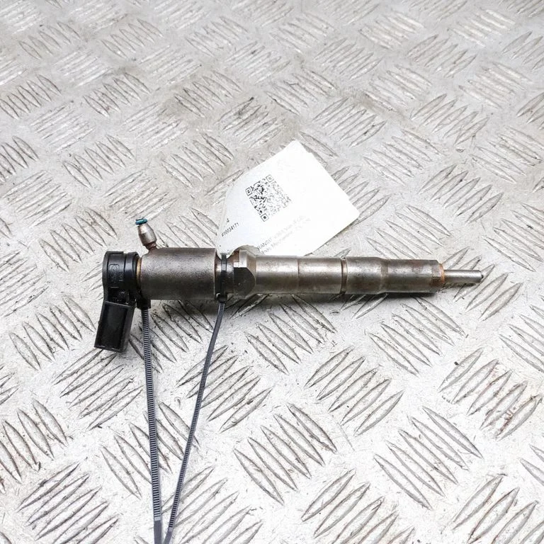 Fuel injector JB3Q9K546AA