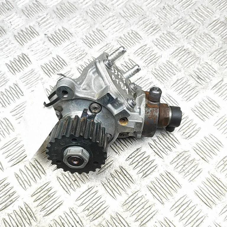 Fuel injection high pressure pump – Volkswagen e-Golf (2014-)