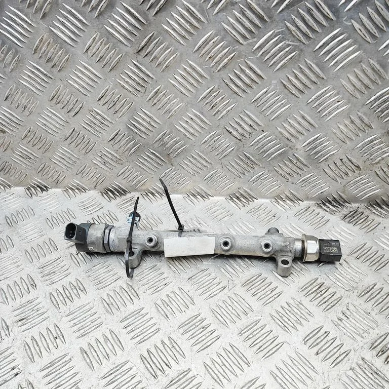 Fuel main line pipe – Skoda Octavia Mk3 (5E) (2013-2019)