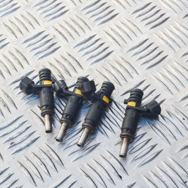 Fuel injectors set – Mini One - Cooper R50 - 53 (2001-2006)