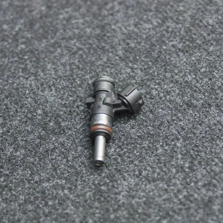 Pihustite (düüside) komplekt 06L906031A