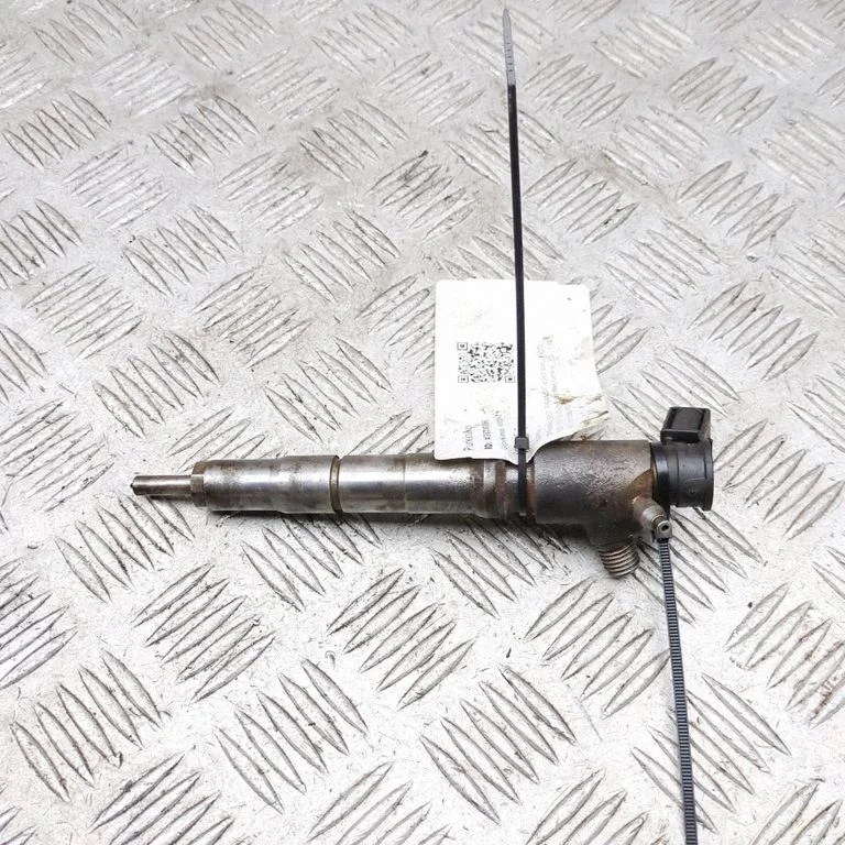 Fuel injector JB3Q9K546AA