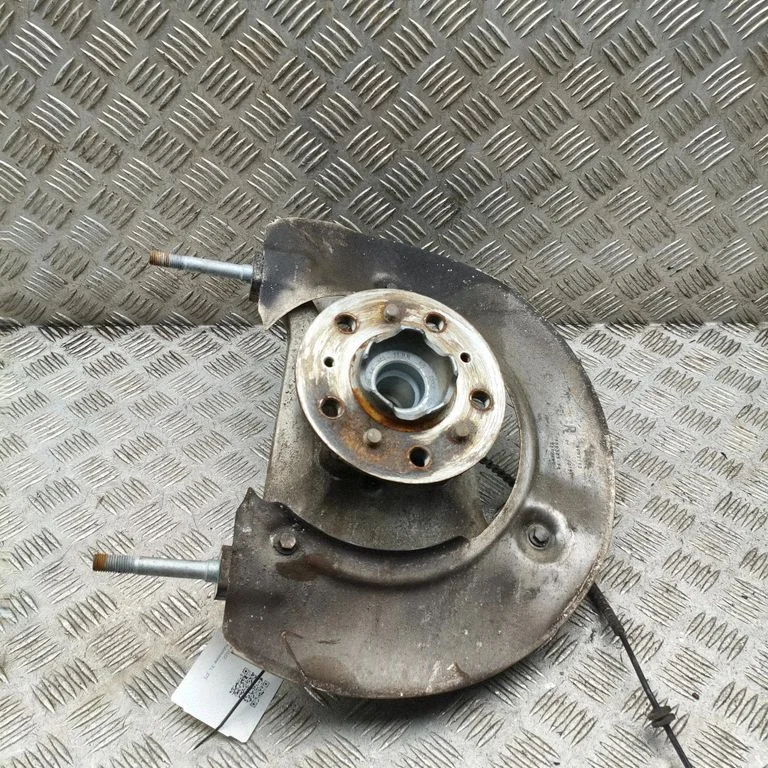 Priekšējā rumba 8093712