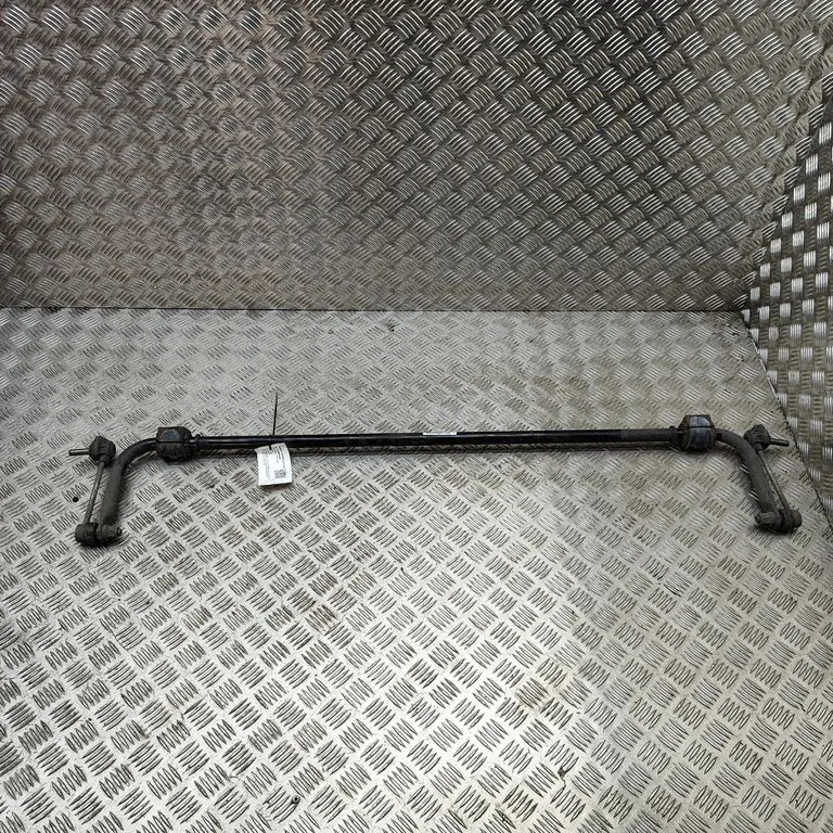 Aizmugurējais stabilizators NK315A771AB