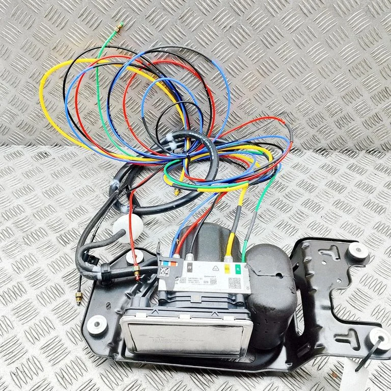 Õhkvedrustuse kompressor – BMW X5M G05 F95 (2019-)