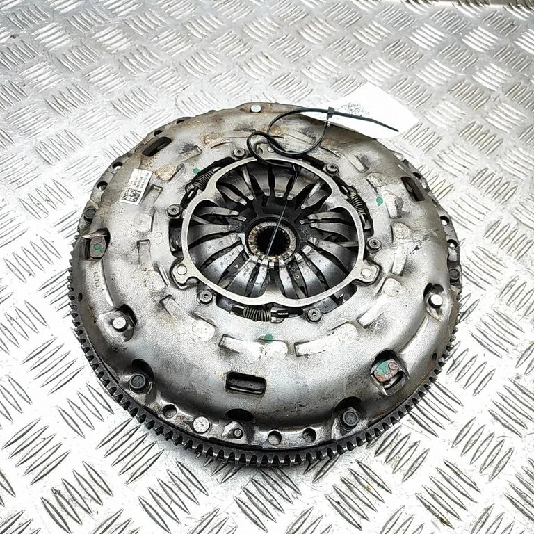 Clutch set kit – Volkswagen Tiguan Allspace (2017-)