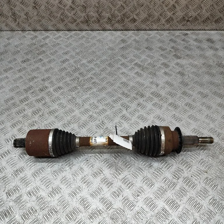 Tagumine pooltelg LJ9P4K138AC