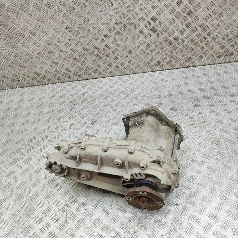 Jaotuskast – Volkswagen Amarok (2010-2020)