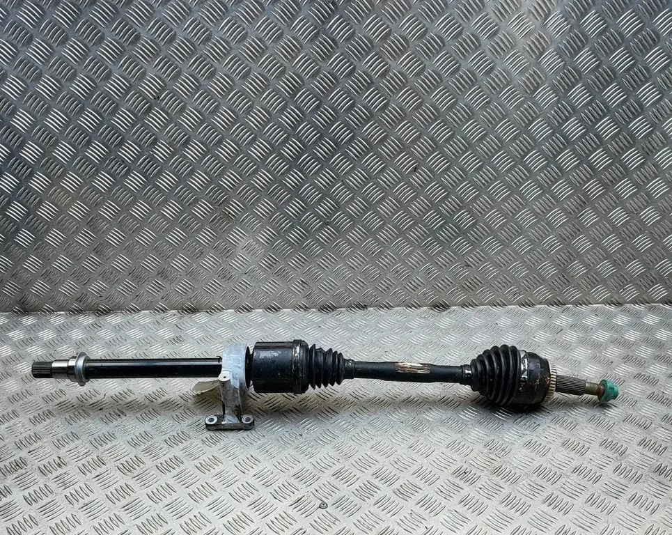 Front driveshaft SA3HJU2203020