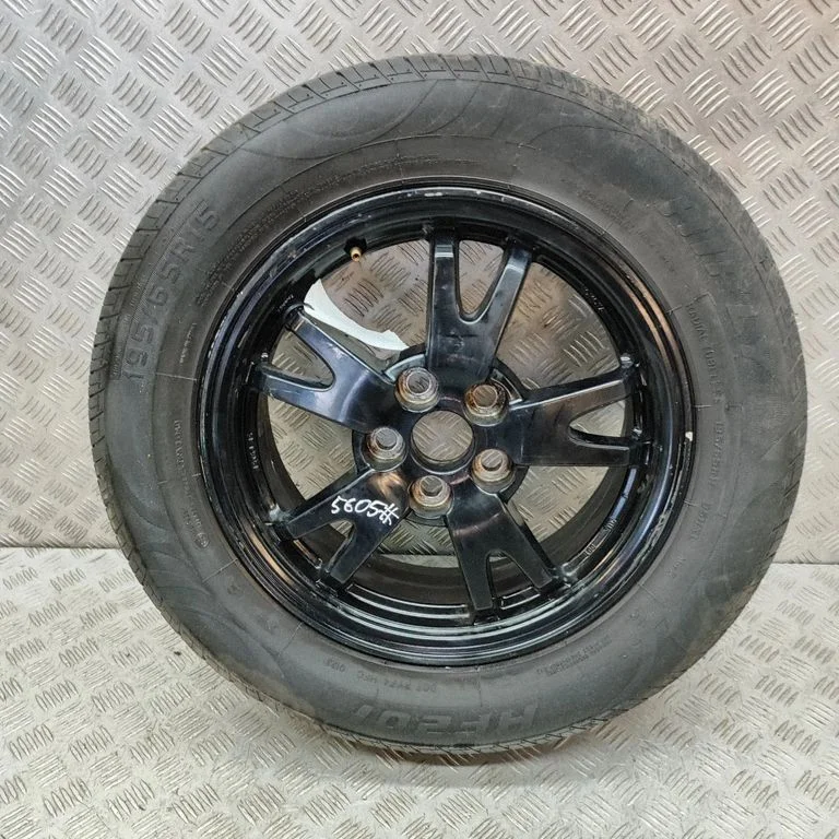 R15 vieglmetāla disks (-i) 4261147270