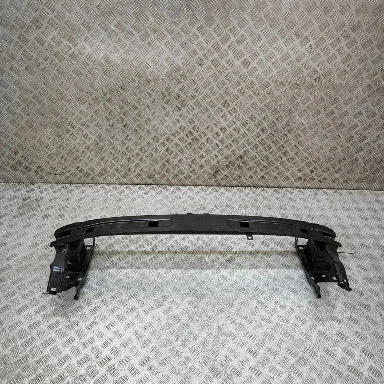 Priekšējā bampera šķērssija 57A807119