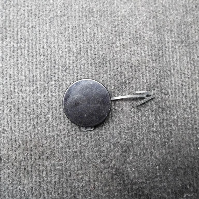 Priekšējā vilkšanas cilpas vāciņš 98150570301