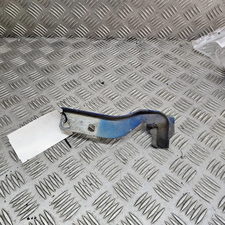 Mootorikapoti hinged 1612684780
