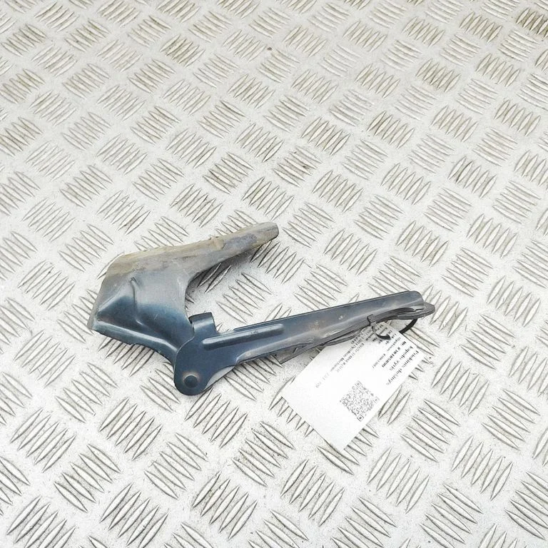 Motora pārsega eņģe (-es) 8981040992