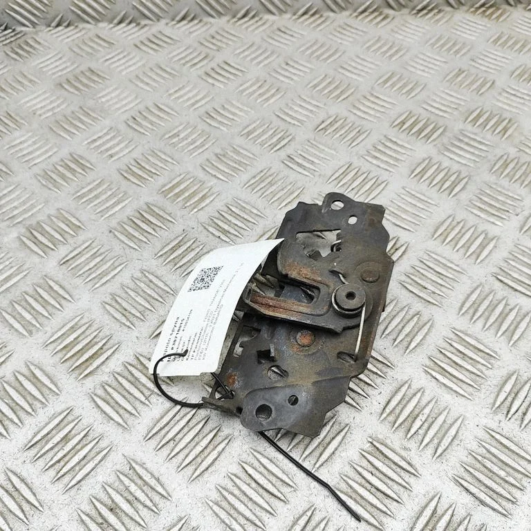Motora pārsega slēdzene KK3116E624AA