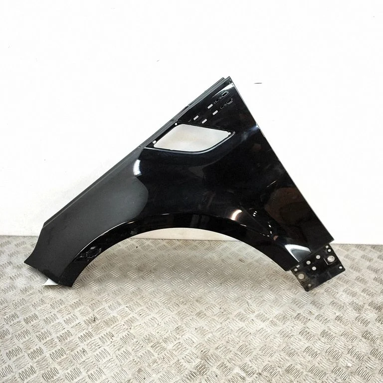 Fender LR061824