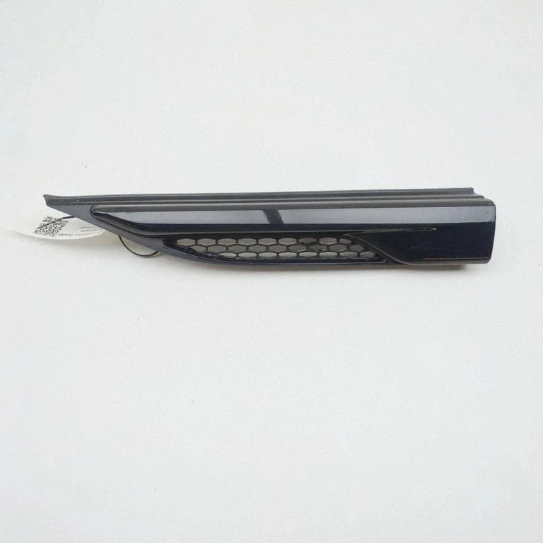 Spārna reste BJ32280B11ABW