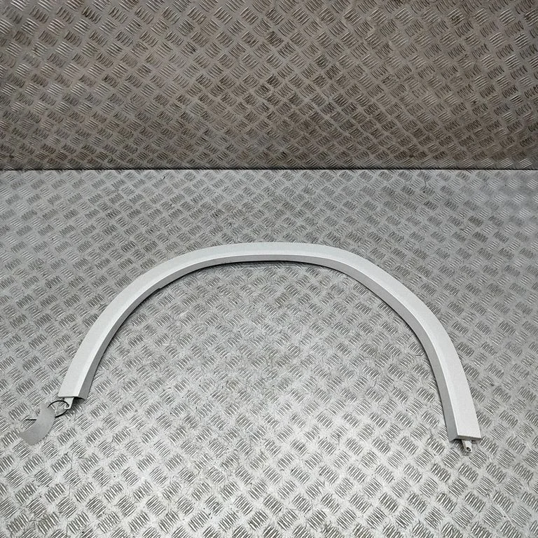 Front arch trim 5A571C3