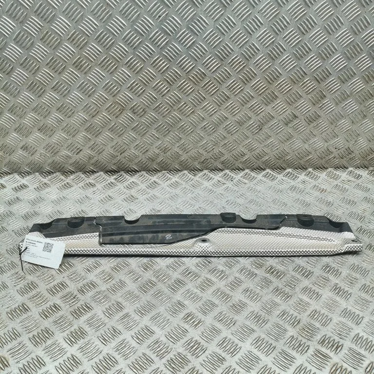 Keskmine põhjakaitse – BMW X7 G07 (2018-)