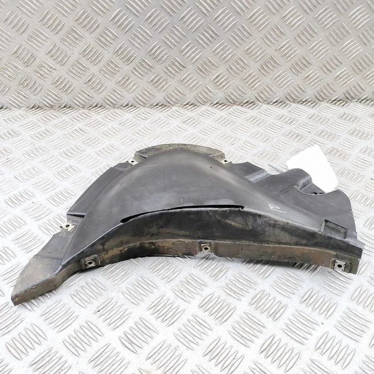 Front bumper skid plate/under tray 1T3805826