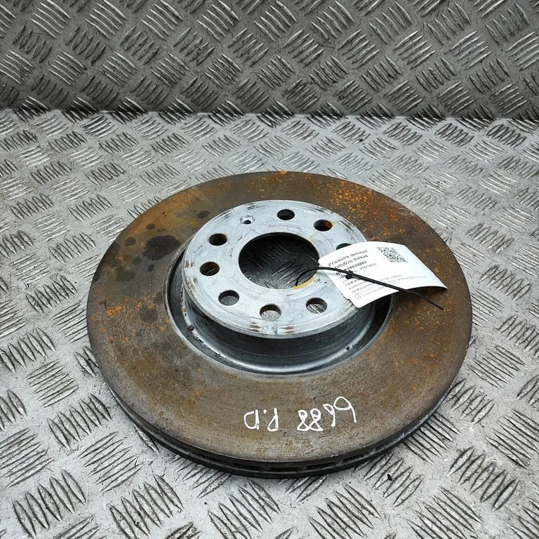 Priekšējais bremžu disks 5Q0615301F