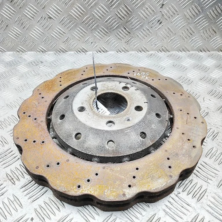 Priekšējais bremžu disks 8T0615301