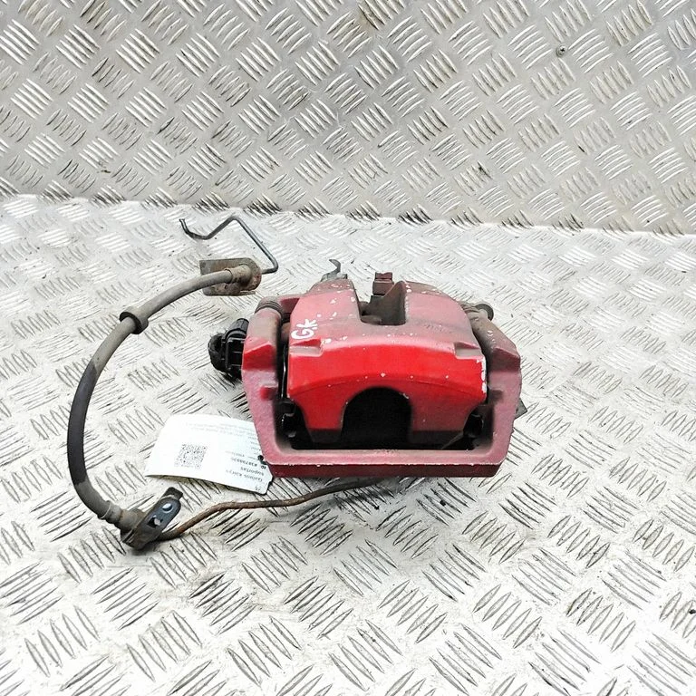 Rear brake caliper LR036568