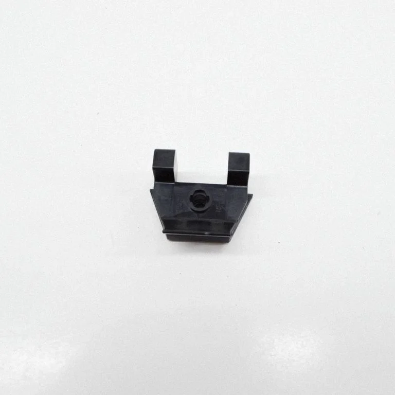 Tagaluugi luku kinnitusklamber – Toyota Camry (2011-2017)