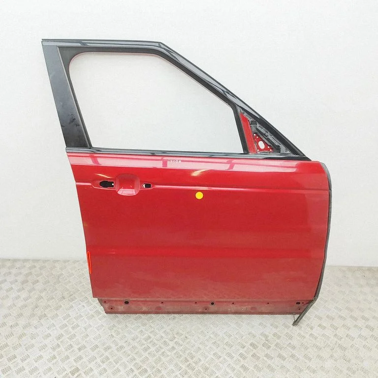 Priekšējās durvis LR044226