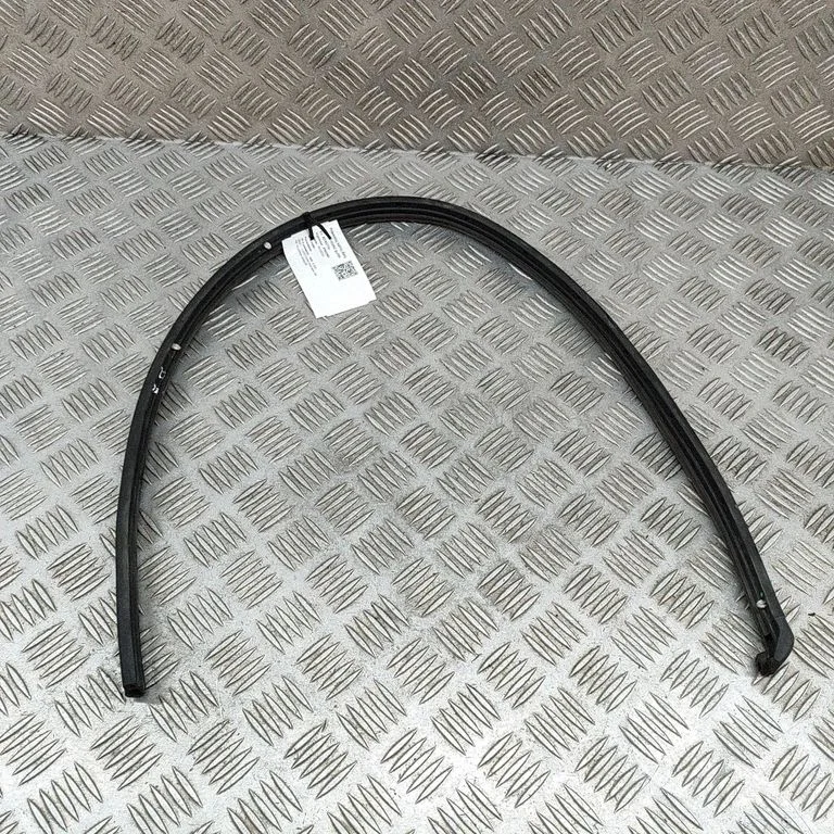 Front door rubber seal – BMW iX1 (2022-)