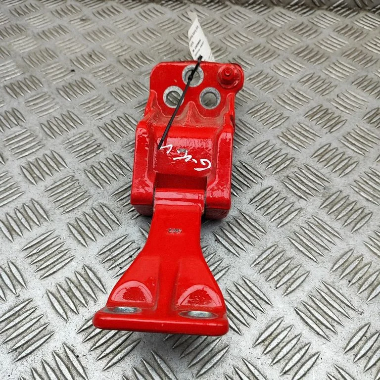 Aizmugurējā apakšējā eņģe PZ31V42982AE