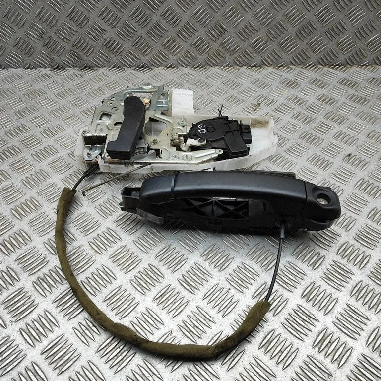 Tagaukse välimine käepide – Renault Master III (2010-2024)