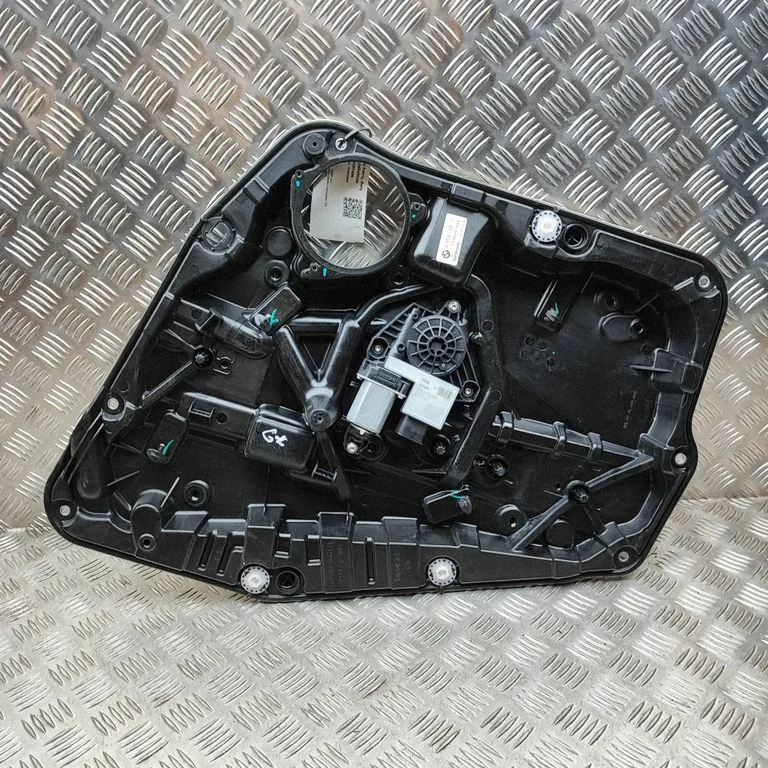 Rear door window regulator with motor 5A5C883