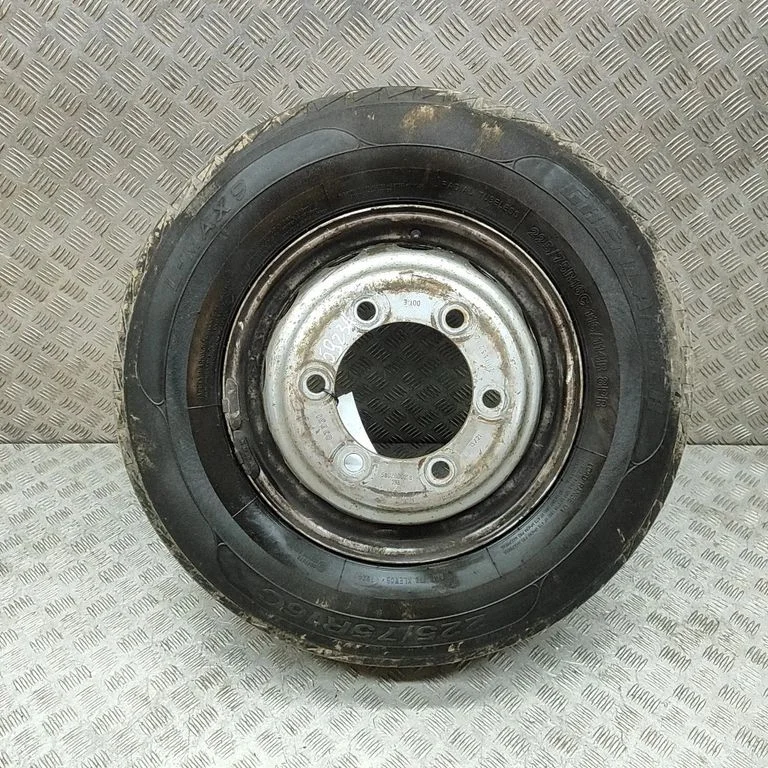R16 terasvelg (-veljed) – Iveco Daily 6th gen (2014-)