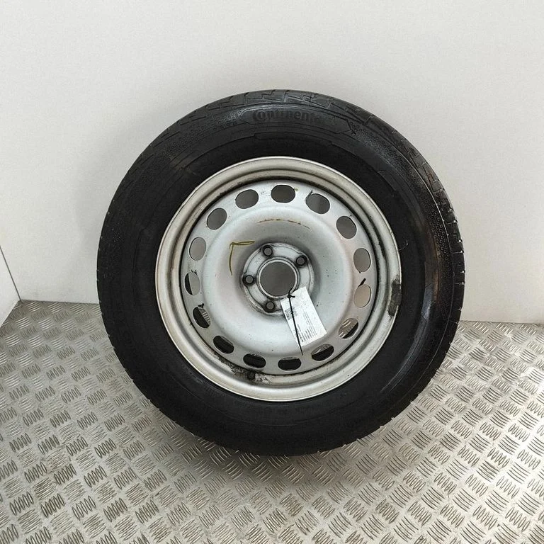 R16 alloy rim 9851921877