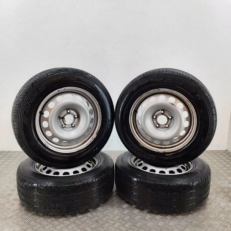 R16 alloy rim 9831040980