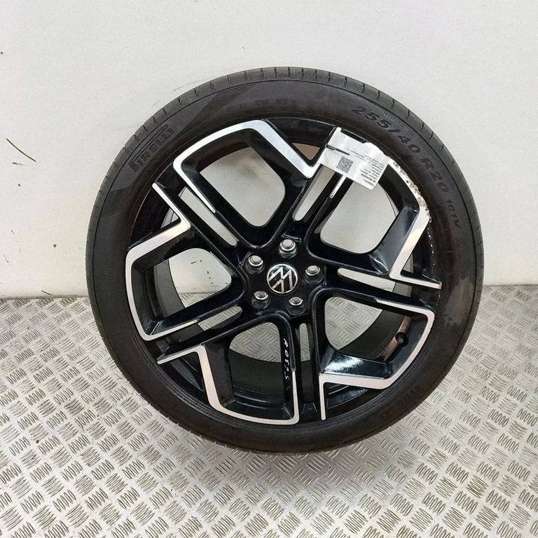 R20 vieglmetāla disks (-i) 571601025G