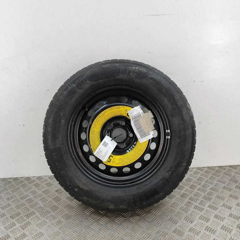 R15 rezerves ritenis 2Q0601027T