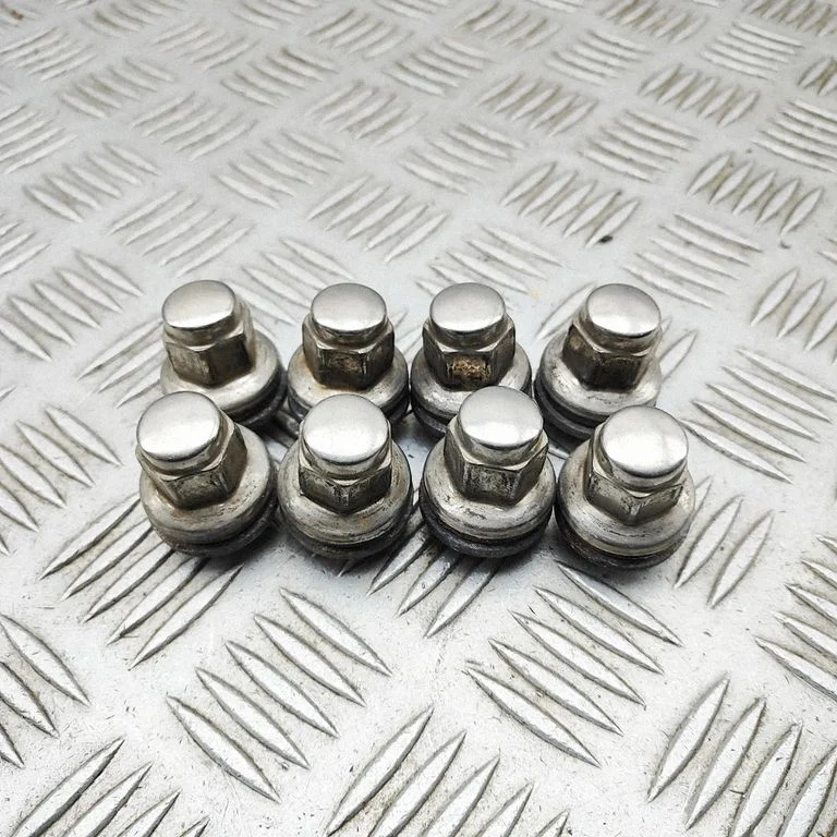 Nuts/bolts 1X431012AB010