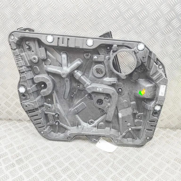 Front door electric window regulator 7393457