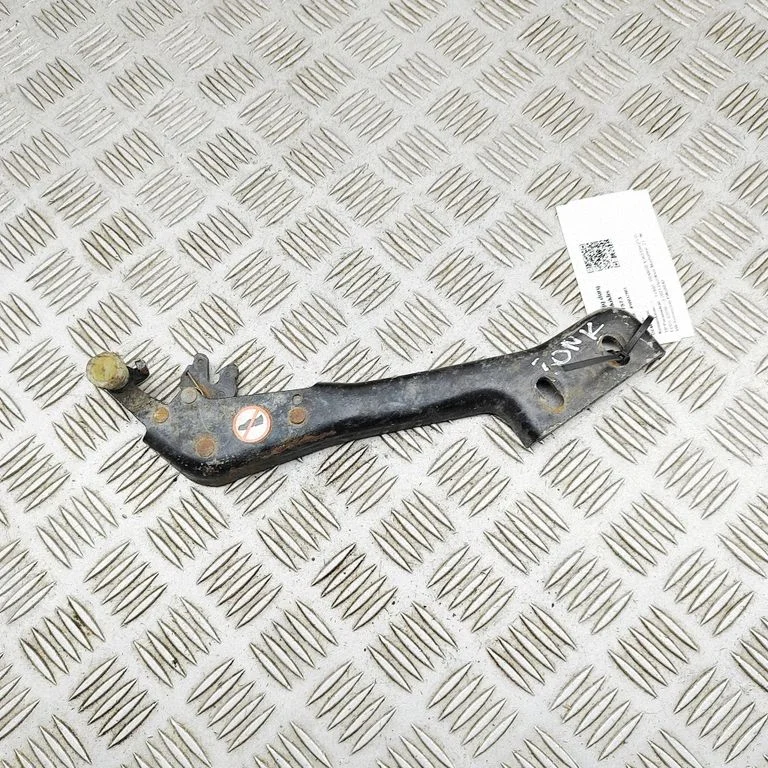 Sliding door lower roller guide/hinge BK21V25001AK
