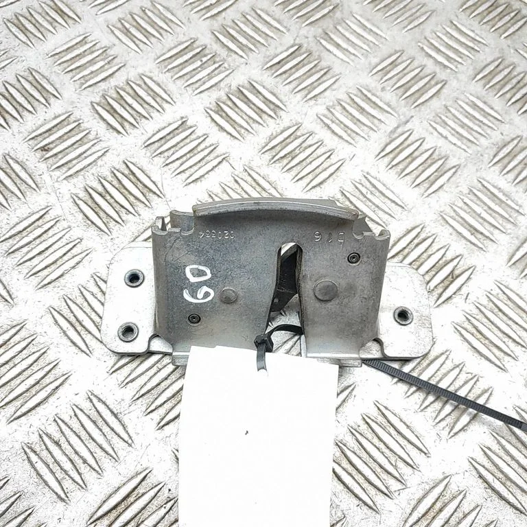 Sliding door lock 68030378AB