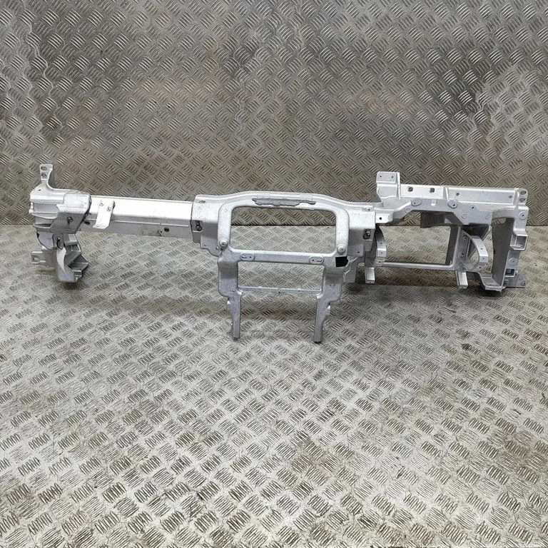 Belka deski rozdzielczej HY5302542CB