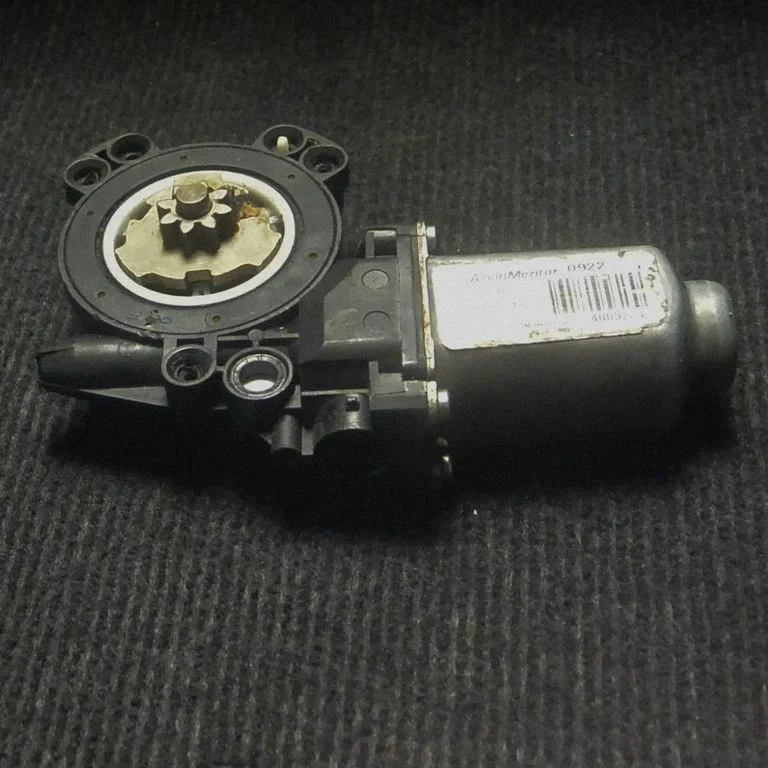 Front door window regulator motor – Ford Transit - Tourneo Connect (2009-2013)