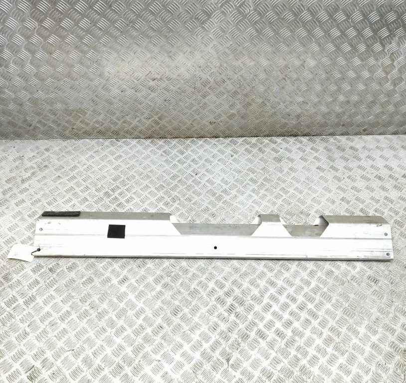 Armatuurlaua ristraam – Porsche 911 996 (1997-2005)