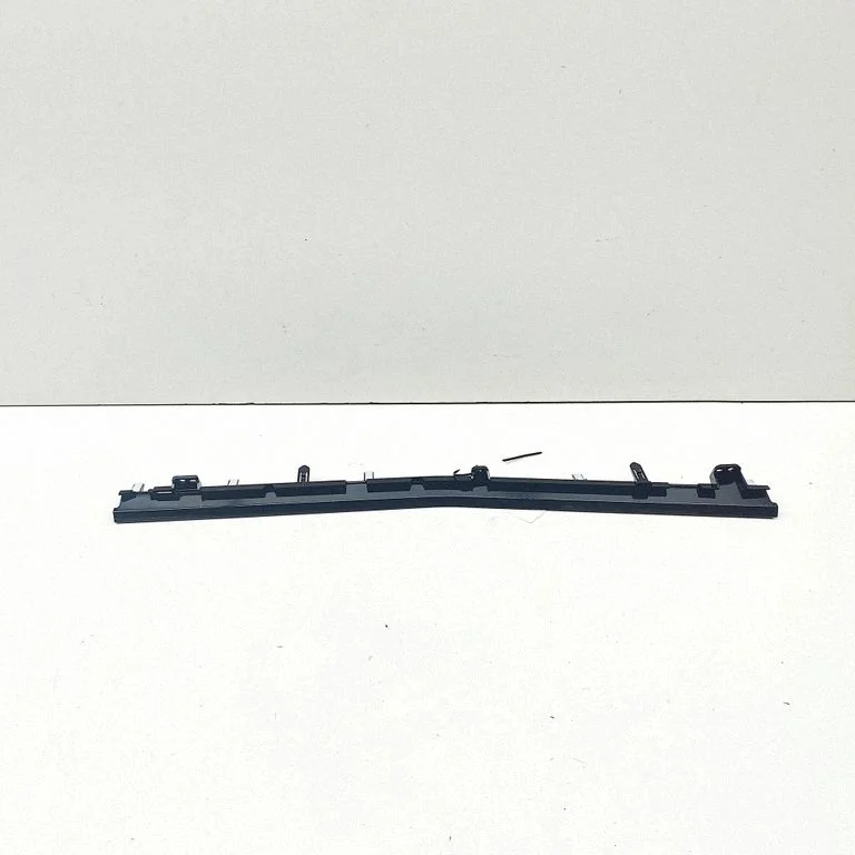 Kindalaeka dekoratiivviimistlusriba 7659542900 – KG Mobility Torres (U100, J100) (2022-)