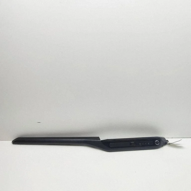 Dashboard glove box trim PZ3118835LF33MX