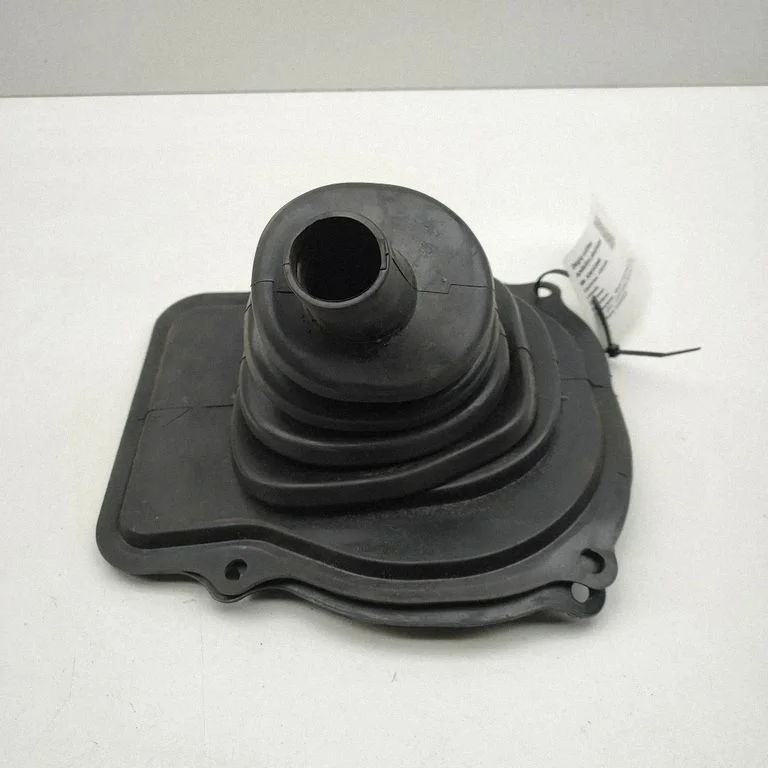 Pārnesumu pārslēga sviras apdare (plastmasas) 749674JA5A