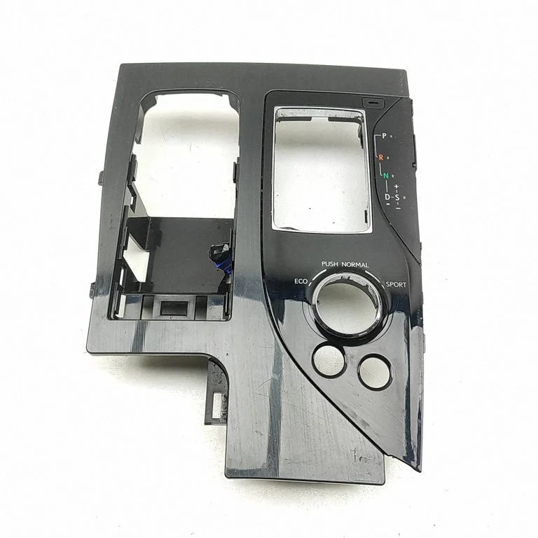 Pārnesumu pārslēga sviras apdare (plastmasas) 5882130830